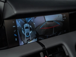 Porsche Taycan 4 AWD 2025