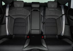 Porsche Taycan 4 AWD 2025