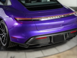 Porsche Taycan 4 AWD 2025