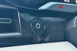 Porsche Taycan 4 AWD 2025