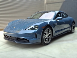 Porsche Taycan 4 AWD 2025