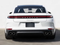 Porsche Panamera Base RWD 2025