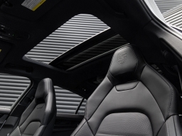 Porsche Panamera Base RWD 2025