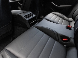 Porsche Panamera Base RWD 2025