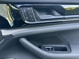 Porsche Panamera 4 AWD 2026