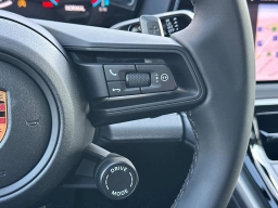 Porsche Panamera 4 AWD 2026