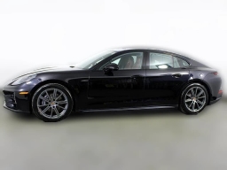 Porsche Panamera Base RWD 2026