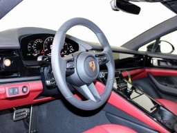 Porsche Panamera Base RWD 2026