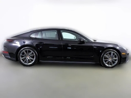 Porsche Panamera Base RWD 2026