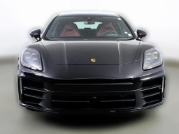 Porsche Panamera Base RWD 2026