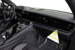 Porsche Panamera Base RWD 2026