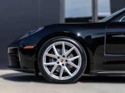 Porsche Panamera 4 AWD 2026