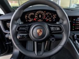 Porsche Panamera 4 AWD 2026