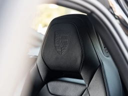 Porsche Panamera 4 AWD 2026