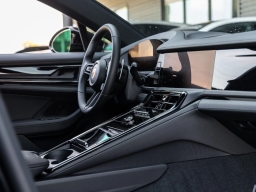 Porsche Panamera 4 AWD 2026