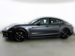 Porsche Panamera Base RWD 2025