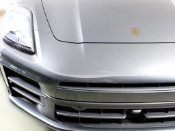 Porsche Panamera Base RWD 2025