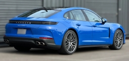 Porsche Panamera 4 AWD 2026