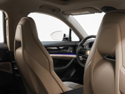 Porsche Panamera 4 AWD 2026