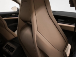 Porsche Panamera 4 AWD 2026