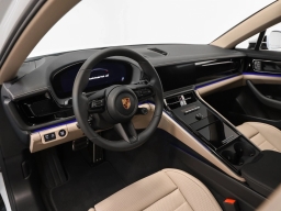 Porsche Panamera 4 AWD 2026