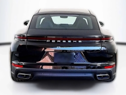 Porsche Panamera 4 AWD 2025