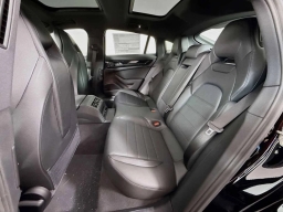 Porsche Panamera 4 AWD 2025