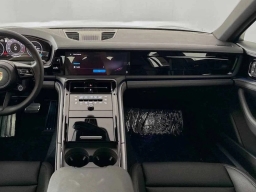 Porsche Panamera 4 AWD 2025