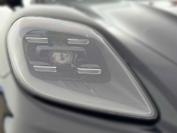 Porsche Panamera 4 AWD 2025