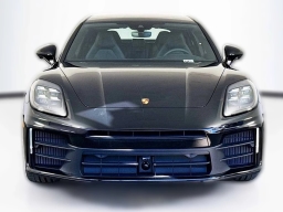 Porsche Panamera 4 AWD 2026