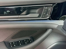 Porsche Panamera 4 AWD 2026