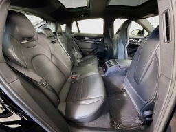 Porsche Panamera 4 AWD 2026