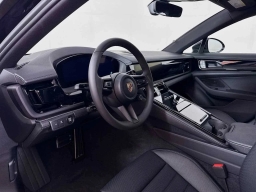Porsche Panamera 4 AWD 2025