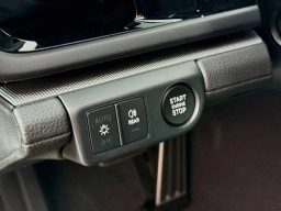 Porsche Panamera 4 AWD 2025