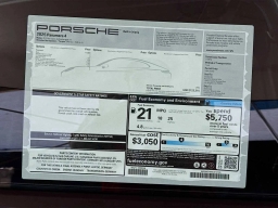 Porsche Panamera 4 AWD 2025