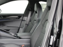 Porsche Panamera Base RWD 2026