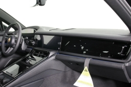 Porsche Panamera Base RWD 2026