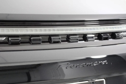 Porsche Panamera Base RWD 2026