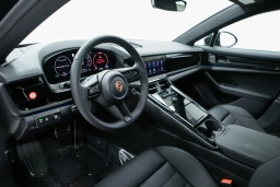 Porsche Panamera Base RWD 2026