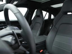 Porsche Panamera Base RWD 2026