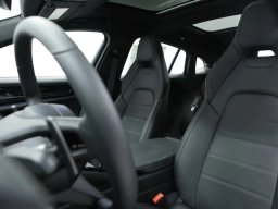 Porsche Panamera Base RWD 2026