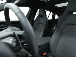 Porsche Panamera Base RWD 2026