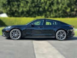 Porsche Panamera Base RWD 2026