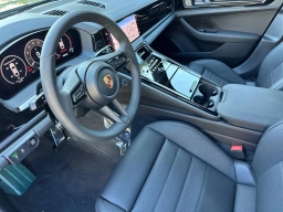 Porsche Panamera Base RWD 2026