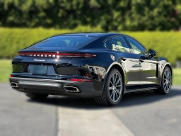Porsche Panamera Base RWD 2026