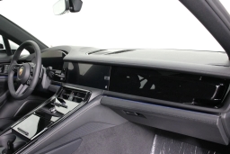 Porsche Panamera Base RWD 2026