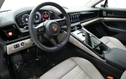 Porsche Panamera Base RWD 2025