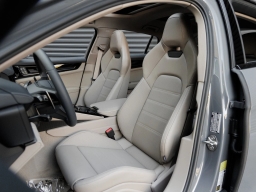 Porsche Panamera 4 AWD 2026