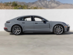 Porsche Panamera 4 AWD 2026