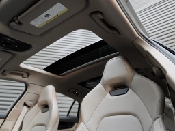 Porsche Panamera 4 AWD 2026